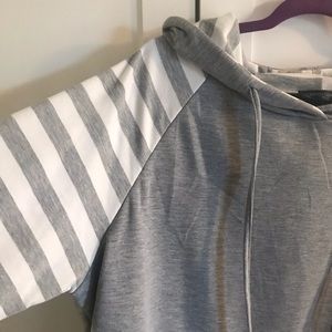 Women’s 1x grey white striped hoodie